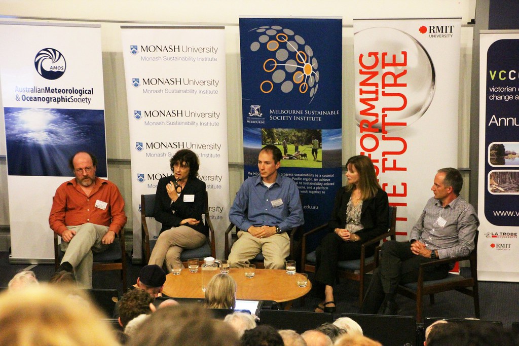 Macquarie university, Panel discussion on climate impacts at Melbourne p…