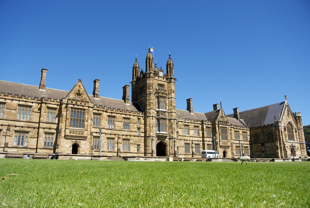 Photostream Sidneiensis University of Sydney Main Quadrangle