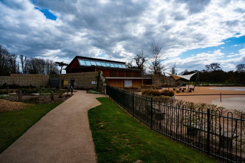 Cassiobury Park