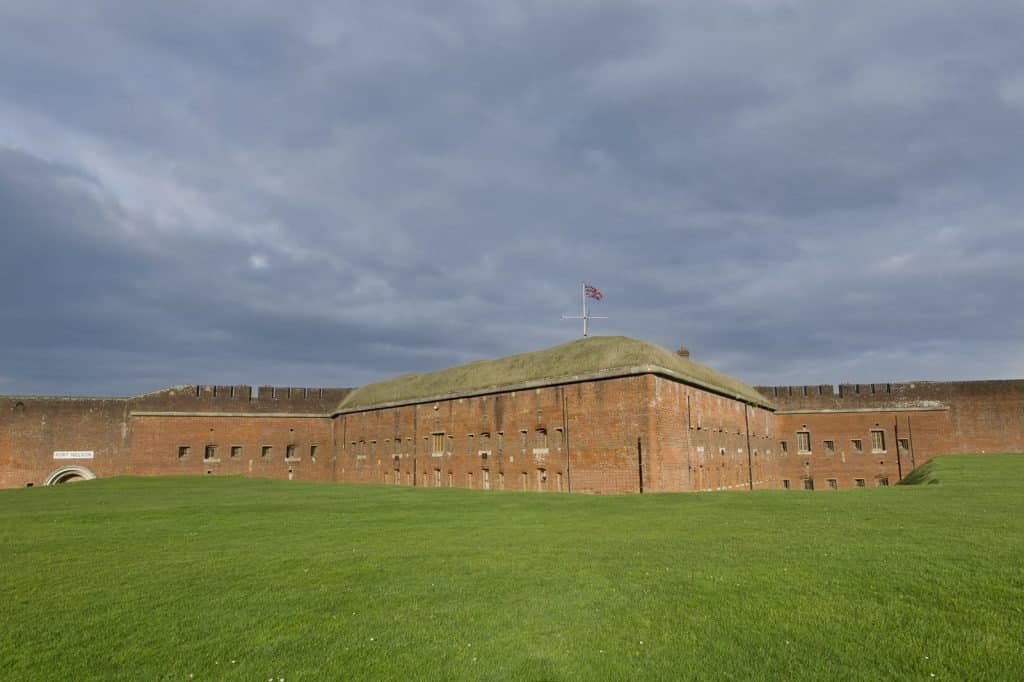 Armerías Reales: Fort Nelson