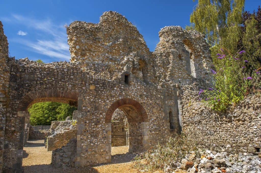 Wolvesey Castle (Old Bishop's Palace)