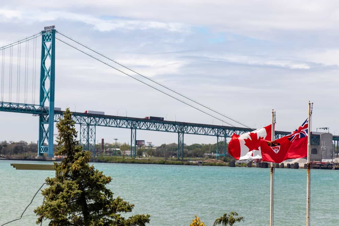 Puente Ambassador, Windsor