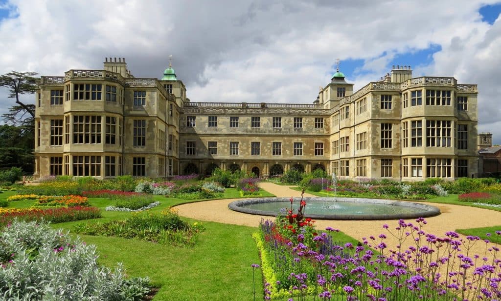 Casa y jardines de Audley End