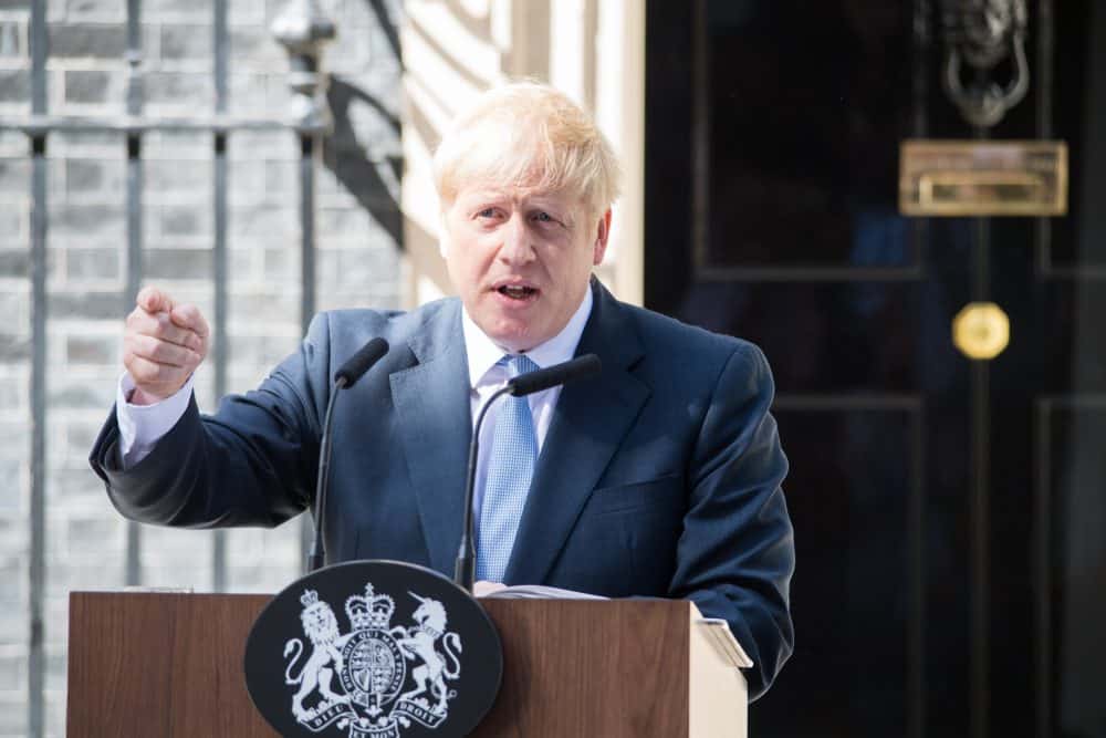 Boris Johnson afuera del número 10 de Downing Street, Reino Unido