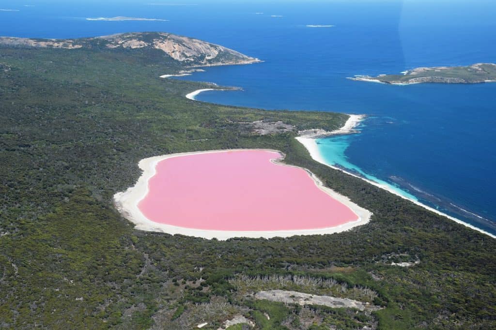 Lago Hillier