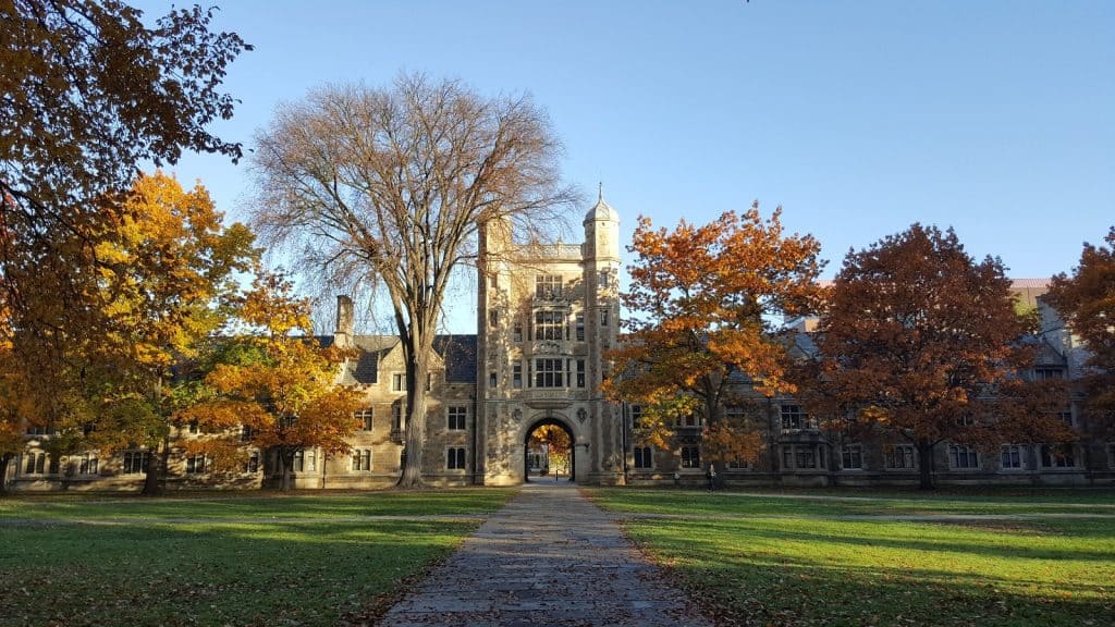Universidad de Michigan