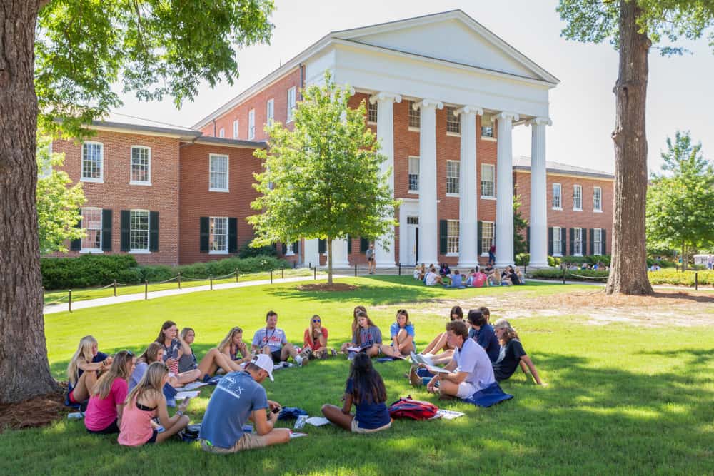 Intensive English Program – The University of Mississippi