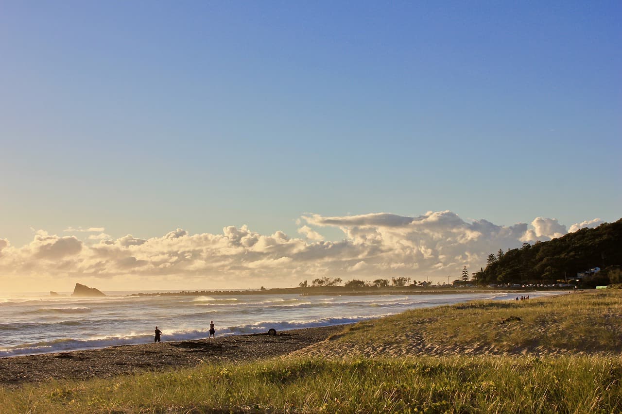 Gold Coast es la verdadera ciudad del sol, el surf y los parques de
